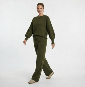 Conjunto Deportivo de Dos Piezas para Mujer, Manga Larga, Hombros Caídos, 100% Algodón, Pantalones Anchos con Cordón Ajustable y Cintura Media - Product Image 4