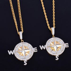 Collier Pendentif Boussole Hip Hop Personnalisé avec Micro-Pavé de Zircon et Chaîne en Laiton – Bijou pour Homme, Idéal Cadeau - Product Image 1