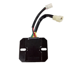 Nouveau régulateur de tension en aluminium GHC de Taïwan pour scooter Yamaha Jog 50 Jog90 Noir Garantie de remplacement de 12 mois - Product Image 1