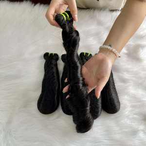 Cheveux humains bouclés de printemps prêts à être expédiés, longueurs complètes de 8 à 32 pouces, cheveux humains vietnamiens - Product Image 1