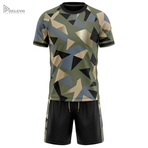 Conjunto de Uniforme de Fútbol Sublimado Personalizado, Camiseta y Pantalones Cortos de Fútbol para Hombre con Camuflaje Geométrico, Kit de Partido Verde Oliva - Product Image 1