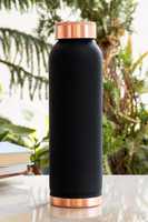 Copper Luxe 500ml Siyah Mat Kaplama Su Şişesi Vidalı Kapak BPA İçermez 24-36 Saat Sıcaklık Koruma Sızdırmaz Dış Mekan Kullanımı Hediye Kutusu