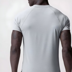 T-shirt de sport pour homme respirant à séchage rapide, idéal pour la gym et l'entraînement, décontracté à manches courtes, vêtement de sport personnalisable avec logo, vente en gros - Product Image 5