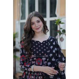 Hermosa parte superior e inferior de ropa de fiesta con Conjunto elegante de tamaño Dupatta XL - Product Image 3