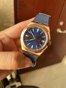 Reloj de Hombre Mecánico Automático de 41 mm, de Alta Gama, con Esfera Azul, Correa de Goma, para Negocios, Viajes y Uso Diario - Product Image 2