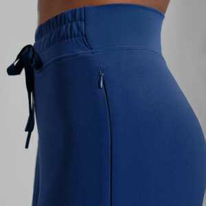 Leggings bleus unis à taille haute et longueur intégrale de la marque Run Apparel, sans couture, avec taille élastique, évacuation de l'humidité, en spandex et nylon - Product Image 6