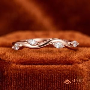 Conjuntos de Novia de Moissanita Cuadrada Asscher en Tono Oro Rosa, Anillo de Compromiso con Gemas Marquesa y Alianzas Esculpidas para Novias de Lujo - Product Image 3