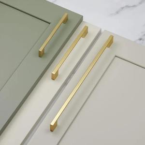 Manijas Robustas de Latón para Cajones de Cocina, Muebles y Armarios, con Agarre Seguro y Apariencia de Primera Calidad - Product Image 4