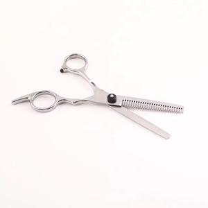 Ensemble de ciseaux à effiler professionnels pour coiffure, en acier inoxydable 4Cr13, lame tranchante, manche moyen, pour droitiers, 28 dents - Product Image 5