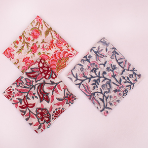 Pañuelo Cuadrado de Algodón con Estampado Floral Boho, Bandana, Suave al Tacto, Informal, Único, Accesorio Unisex para Bolsa - Product Image 1