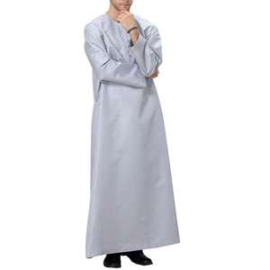 Ropa Musulmana y Árabe de Alta Calidad para Verano e Invierno, Jubba y Thawb, Hechos de Algodón Duradero, Thobes de Manga Larga para Hombre, Venta al Por Mayor - Product Image 3