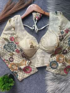 เสื้อเบลาส์งานปาร์ตี้สวยงาม ตกแต่งด้วยงานเย็บหนาแน่น บุหนา ตะขอทำมือ พร้อมลูกปัดสวยงาม ด้านหลังเปิด - Product Image 5