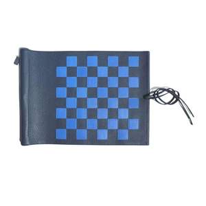 Juego de Backgammon y Ajedrez de Viaje, Diseño Enrollable de Cuero, Duradero y de Primera Calidad, para Jugar al Aire Libre, Formato Compacto para el Uso Diario - Product Image 1