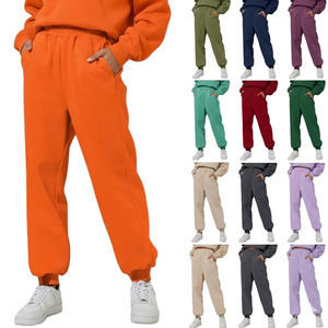 Pantalon évasé pour femme en molleton de polyester, taille élastique, coupe classique, avec logo personnalisé, qualité supérieure, fabrication OEM, couleur unie, style décontracté, idéal pour l'été - Product Image 2