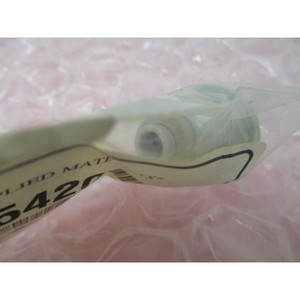 2 AMAT 3300-05420 FTG Union BLKHD 1/4", Blockhead - อุปกรณ์และชิ้นส่วนเซมิคอนดักเตอร์ระดับโลกที่เชื่อถือได้ - Product Image 3