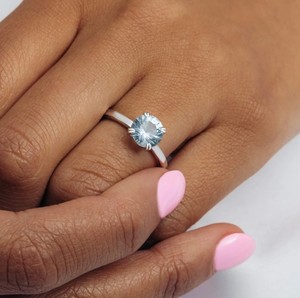 Bague de fiançailles de luxe en argent sterling avec topaze bleue taillée, cadeau pour femme, mariage, anniversaire, fête - Product Image 5