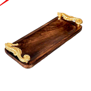 Bandeja de Madera de Excelente Calidad para Servir Desayuno, Almuerzo y Cena con Asa de Metal con Diseño de Caballito de Mar - Product Image 1