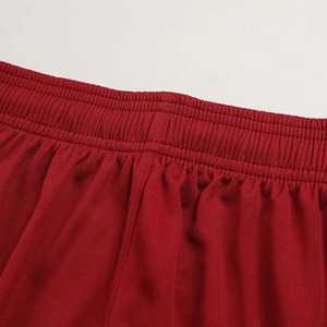 Tenue de football légère et respirante, en promotion, idéale pour les activités sportives scolaires et les clubs. - Product Image 4