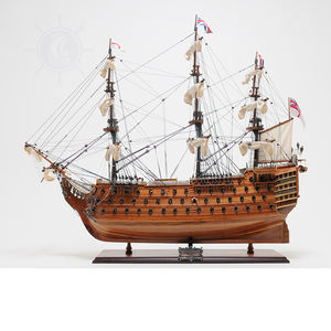 Vitrina de Exhibición de Mesa HMS Victory, Modelo Náutico de Madera Pintada, Duradera, con Calidad de Museo, para Hogar, Oficina o Sala de Estar - Product Image 2