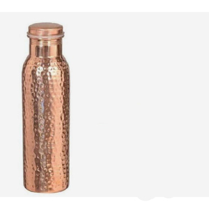 Botella de agua de cobre martillado artesanal al por mayor con logotipo personalizado, artículos de bebida de cobre ayurvédico ecológicos para yoga y viajes - Product Image 1
