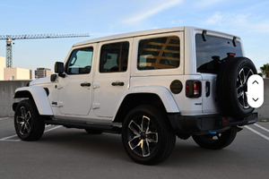 Jeep Wrangler Sport S 4xe Usado 2024 - Product Image 5