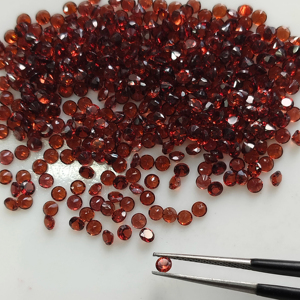 Granat rouge naturel 2,75 mm, taille brillant ronde, qualité supérieure, pierre précieuse en vrac avec trou de 1 mm, taille personnalisable pour la fabrication de bijoux - Product Image 1