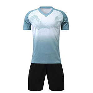Tenue de football professionnelle pour équipe, design léger et respirant, idéale pour les matchs de compétition et les entraînements réguliers - Product Image 1