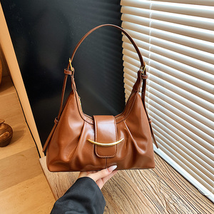 Bolsos de verano y primavera al por mayor de A+Factory, surtidos para mujer, de piel sintética, bolsos cruzados de hombro para mujer, bolsos amarillos de moda para mujer - Product Image 4