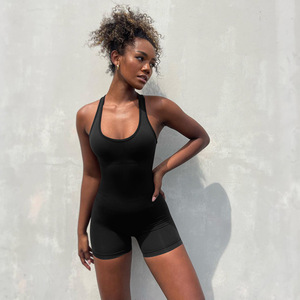 Combinaison de yoga sans couture pour femme, dos nageur, découpes, taille haute, couleur unie, en Spandex et Polyester, 1 pièce, sans manches, longueur courte - Product Image 3