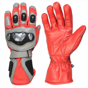 Gants de moto en cuir véritable pour femmes, design tendance, chauds pour l'hiver, noirs, élégants. - Product Image 1