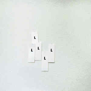 Étiquettes personnalisées en polyester tissé pour vêtements - Étiquettes de taille pliées en deux écologiques pour vêtements et chaussures Lucky Label LL-WL23 - Product Image 4