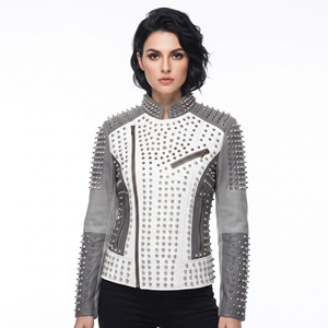 เสื้อแจ็คเก็ตหนังผู้หญิงประดับหมุด  คอตั้ง  ซิปหนัง - Product Image 1