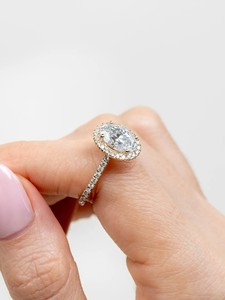 Premium Bespoke Platinum 950 3ct Oval Moissanite Halo Solitaire Engagement <b>Ring</b> Custom Fine Bridal Factory Supplier Direct VVS - Product Image 3