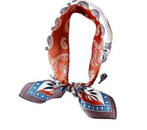 Pañuelo de seda, satén o algodón personalizado con estampado digital rotatorio por sublimación para mujer, pañuelo para el cuello, bandana personalizada con estampado Paisley, pañuelo suave para la cabeza. - Product Image 2