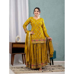 Ensemble de vêtements de fête pour femmes de créateur Sharara Plazzo Dupatta - Product Image 6