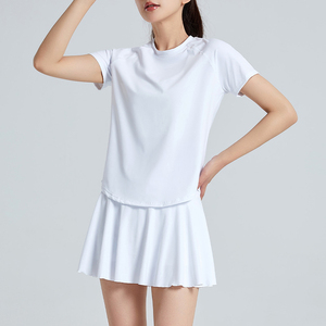Vêtements de sport, t-shirt polo à manches courtes pour femmes et mini-jupes plissées, design unique, ensemble uniforme de tennis 2 pièces pour femmes - Product Image 4