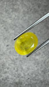Zafiro Amarillo Natural de Bangkok Certificado por IGITL de 4.17 Ct, Corte Ovalado, Gema Suelta para Anillo, Colgante, Joyería Fina - Product Image 4