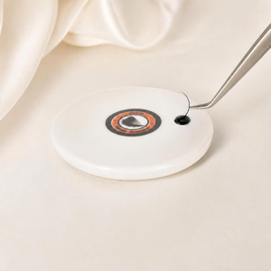 Best Selling Premium Korean White Round Handmade Ceramic Lash <b>Glue</b> Palette for Eyelash Extension <b>Glue</b> Remover Washable Plate - Product Image 4