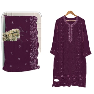 ชุดสูทจอร์เจ็ทต์ชาวปากีสถานหนักพร้อมงานเย็บปักถักร้อยขายเสื้อผ้าอินเดียและปากีสถานออนไลน์ - Product Image 1