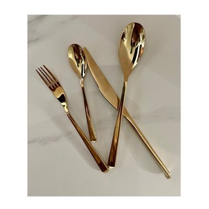 Ensemble de 4 couverts élégants en acier inoxydable doré, de luxe, modernes, de qualité supérieure, durables, compatibles lave-vaisselle, à bord droit, pour la salle à manger - Product Image 5