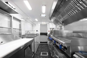Brand New 18-foot <b>Freightliner</b> MT45/MT55 Step Van Converted to 4 Wheel Stainless Steel Food <b>Truck</b> with Slicer Griddle Pizza Oven - Product Image 2