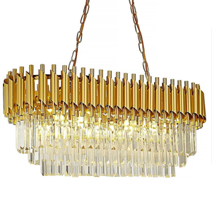 Grand lustre de plafond moderne en forme d'ovale doré à plusieurs niveaux avec cadre en tuyaux et franges de cristaux, disponible à prix de gros. - Product Image 1