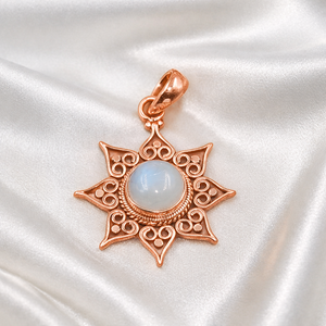 Colgante de estrella de plata de ley 925 con piedra lunar natural |   Amuleto de piedra lunar de filigrana vintage bohemio hecho a mano |   Joyería de Piedras Preciosas al por Mayor - Product Image 3