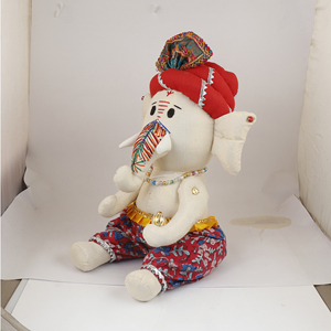 Adorable Peluche Ganpati Crème Faite à la Main, Poupée Religieuse Indienne en Peluche pour Enfants, Décoration de Fête, Vente en Gros - Product Image 2
