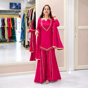 Salwar Kameez Traditionnel pour Femme avec Broderie, Coupe Ample, Longueur au Sol, Tenue de Soirée, Style Indien et Pakistanais - Product Image 1