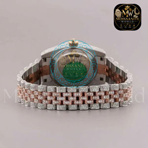 นาฬิกาข้อมือควอตซ์อนาล็อกหรูหรา Moissanite World ขนาด 36 มม. หน้าปัดทรงกลม ตัวเลขโรมัน สายสแตนเลส ตัวล็อคแบบ Deployment สำหรับผู้หญิง - Product Image 3