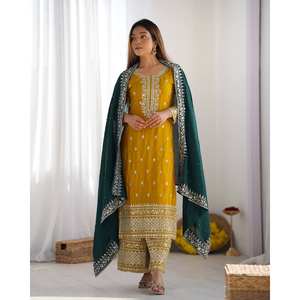 Ensembles de costumes pour femmes avec broderie Séquence de travail-Haut-Bas et Dupatta - Product Image 6