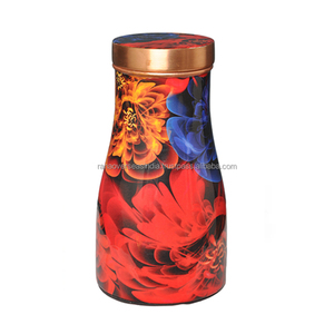 Carafe à eau élégante en cuivre enduit d'émail Fabriquée à la main Elegance Ayurveda Health Benefits Jar pour votre chambre ou votre table à manger - Product Image 2