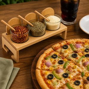 Étagère à épices en bois avec trois pots en verre et cuillères en bois pour l'organisation de la cuisine - Product Image 5