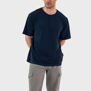เสื้อยืดคอกลมสีน้ำเงินเข้มลายตัวอักษรสำหรับผู้ชาย แขนสั้น ผ้าฝ้าย 100% ทรงโอเวอร์ไซส์ ระบายอากาศได้ดี เนื้อผ้านุ่ม - Product Image 2